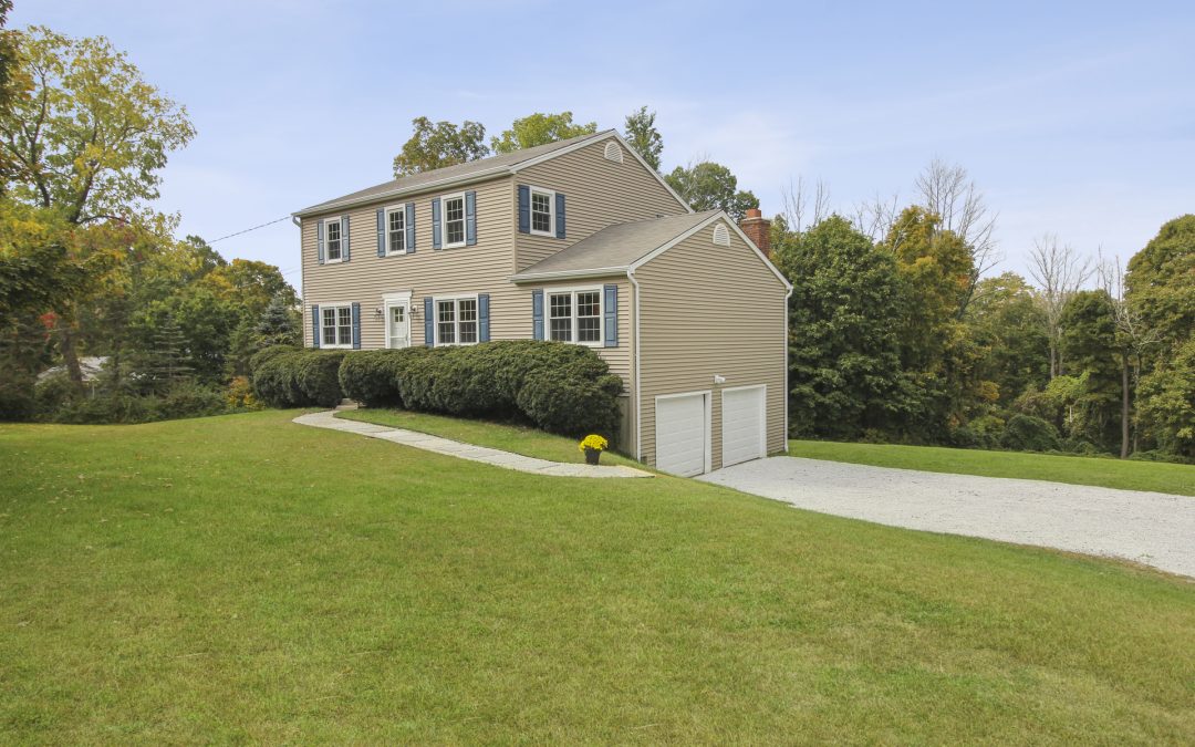 On the Market in New Milford, Ct- Virtual Tour