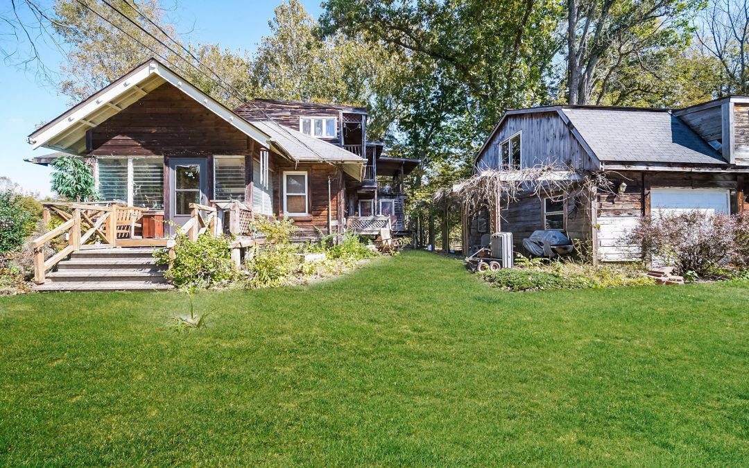 Image of house on Kent Road, Gaylordsville, CT